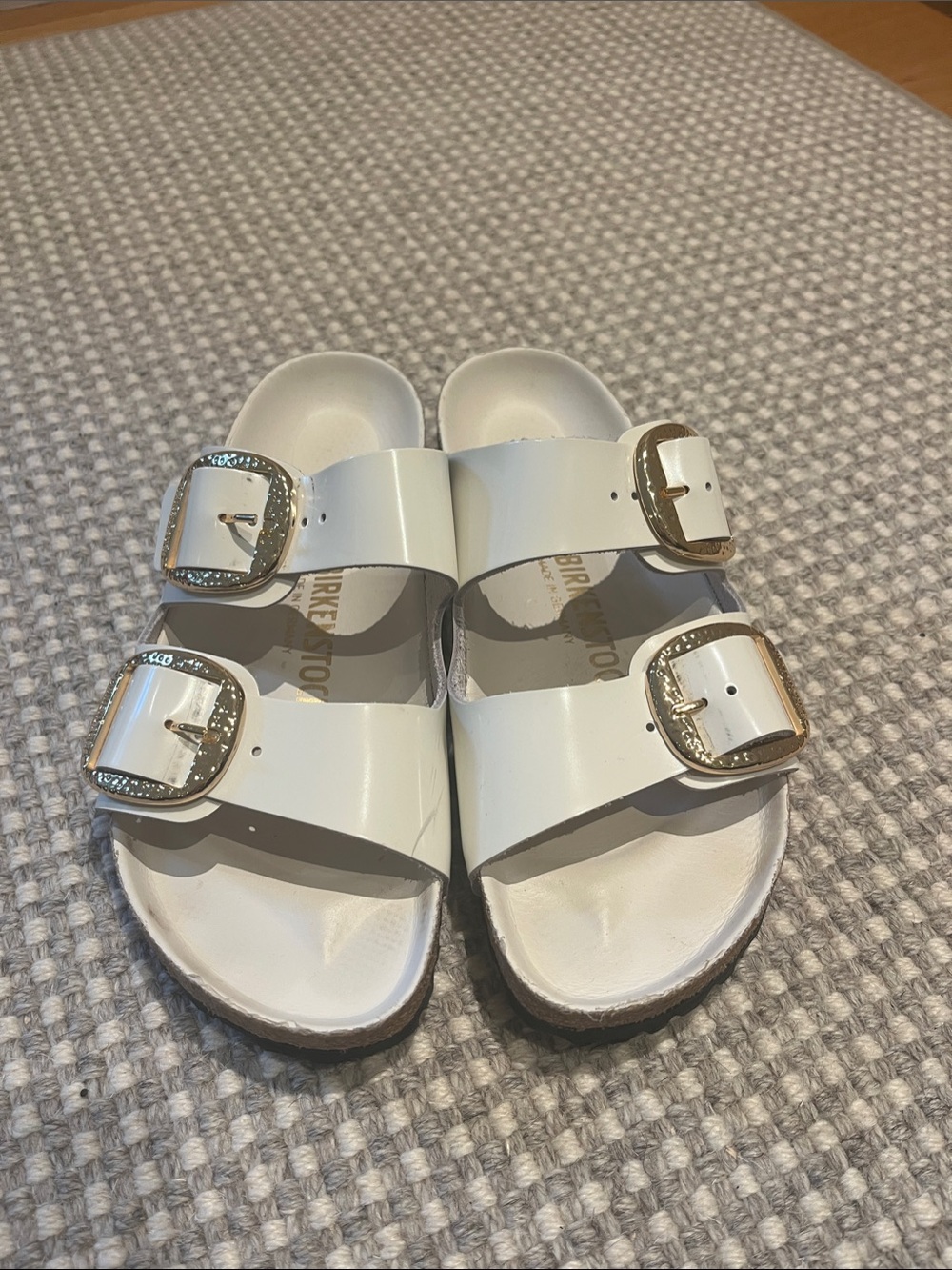 Birkenstock Arizona Big Buckle Patent White Gold Sandals - W38/7.5
